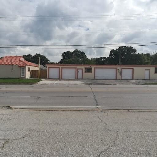 4306-4308 NE 28th St, Haltom City, TX for sale Building Photo- Image 1 of 1