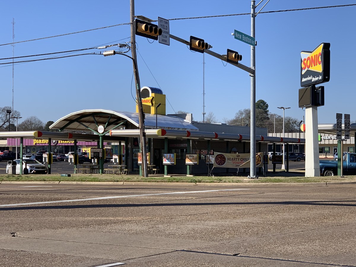 2901 New Boston Rd, Texarkana, TX 75501