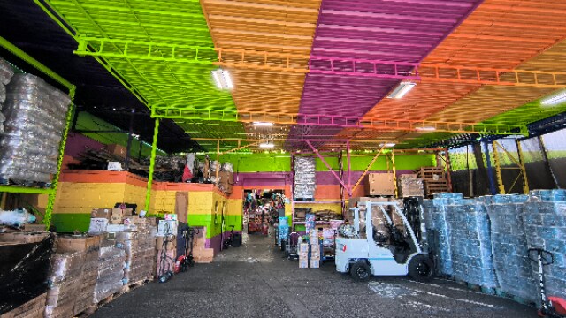 Olympic to 11th portfolio of 4 properties for sale on LoopNet.com - Building Photo - Image 3 of 6