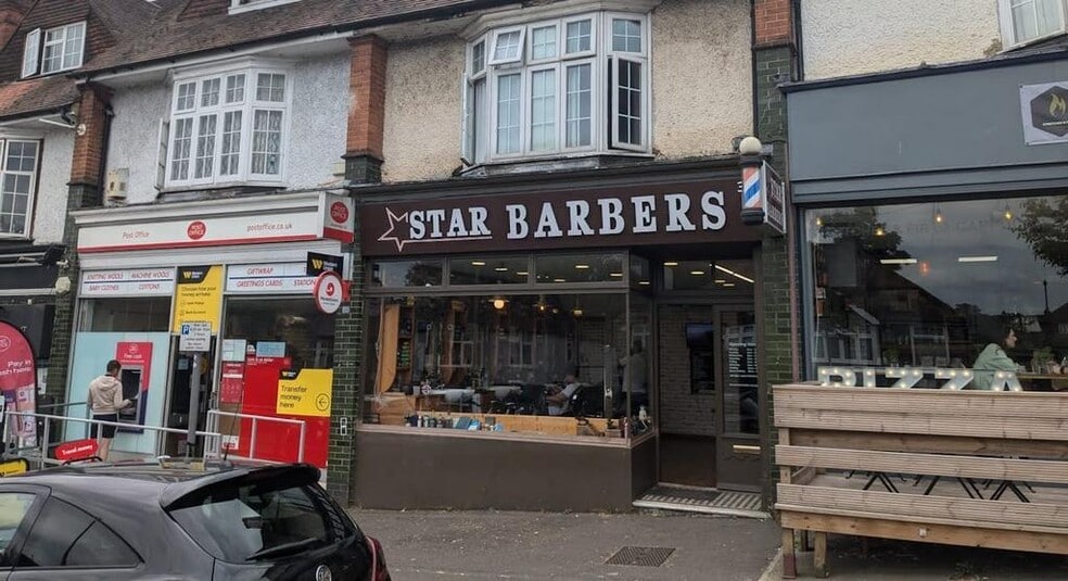 35 Woodbridge Hl, Guildford for sale - Building Photo - Image 1 of 3