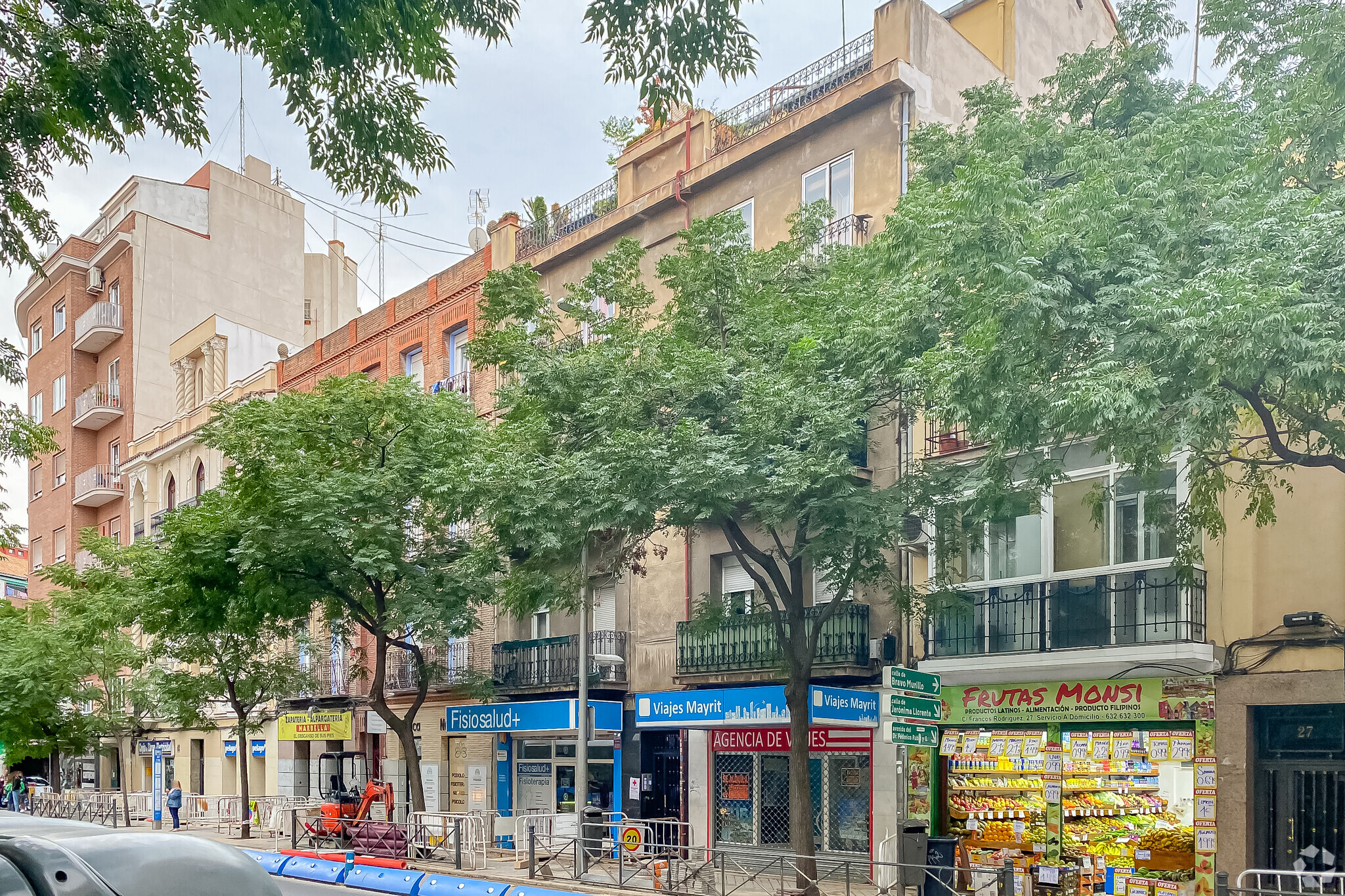 Calle Francos Rodríguez, 25, Madrid, Madrid for lease Primary Photo- Image 1 of 3