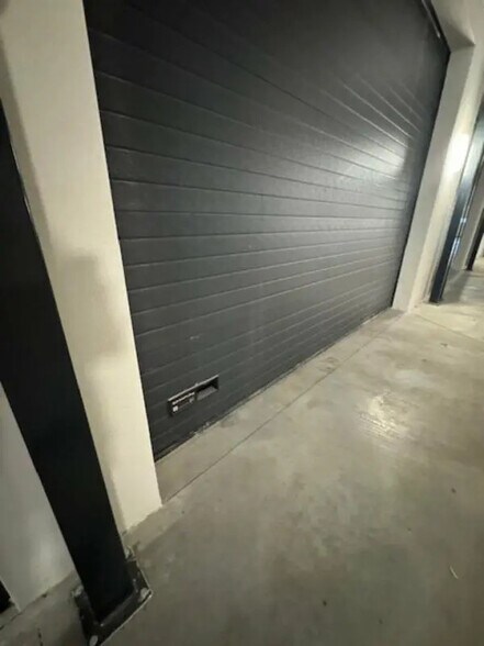 Industrial in Villefranche-sur-Saône for sale - Interior Photo - Image 3 of 3