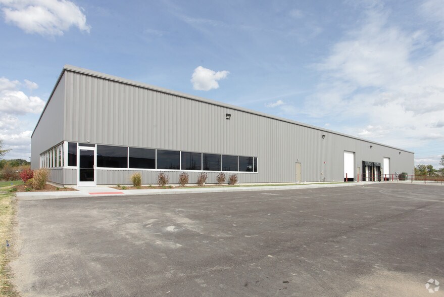 2262 112th Ave, Holland, MI for sale - Primary Photo - Image 1 of 1