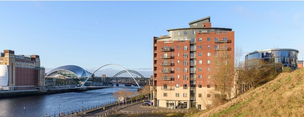 Quayside, Newcastle Upon Tyne for lease - Building Photo - Image 2 of 31