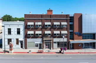 More details for 226 W Central Ave, El Dorado, KS - Office for Sale