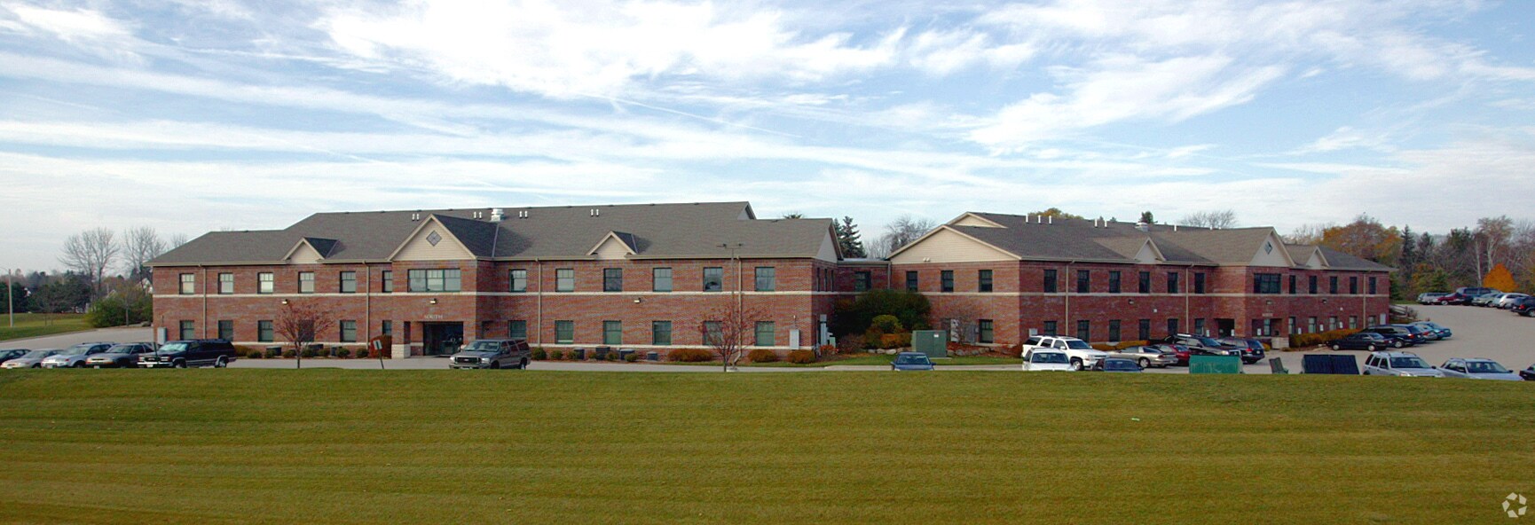 W67N222 Evergreen Blvd, Cedarburg, WI 53012