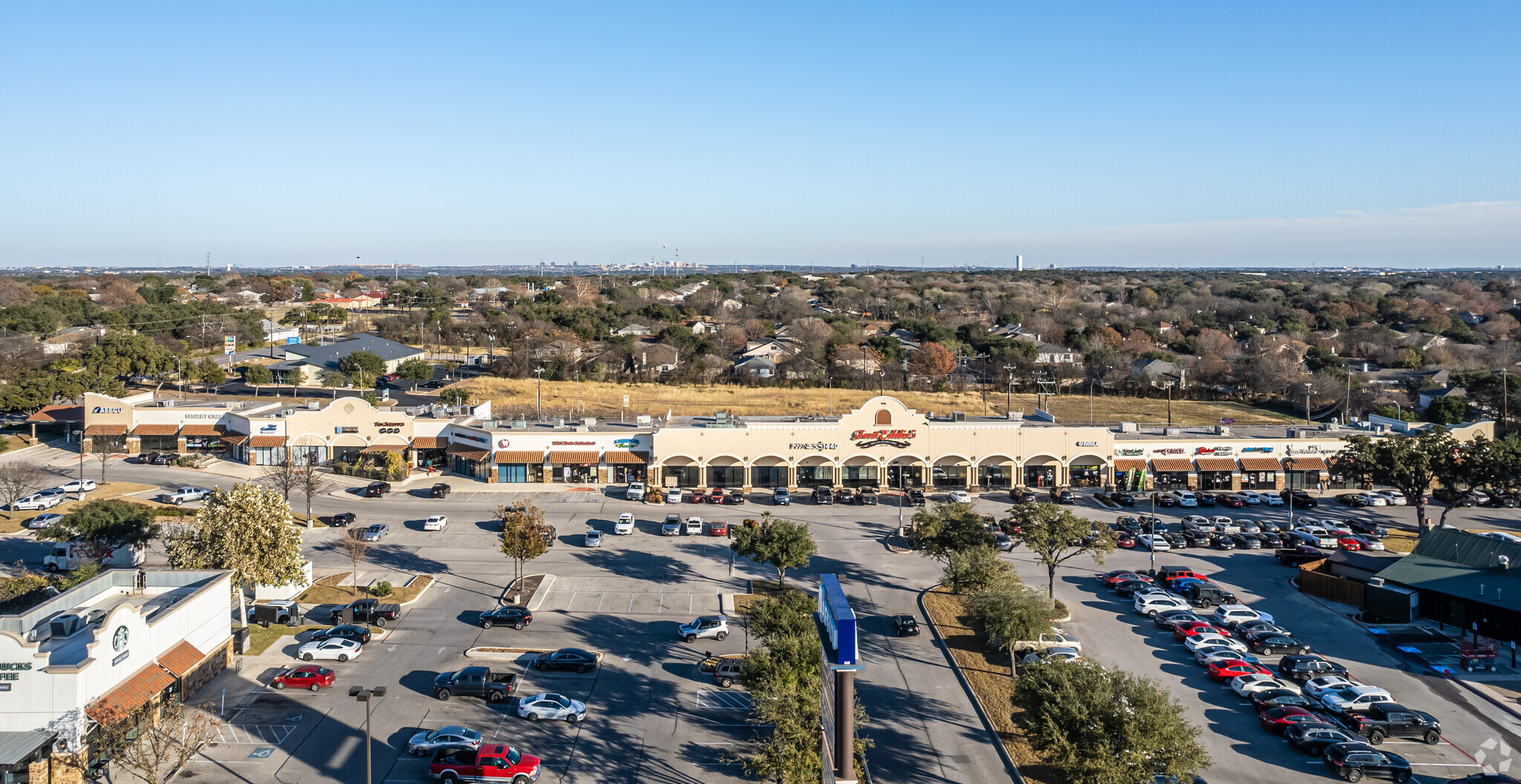 Braun & Loop 1604, San Antonio, TX for lease Building Photo- Image 1 of 11