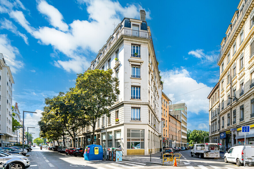 Multifamily in Lyon for sale - Primary Photo - Image 1 of 2