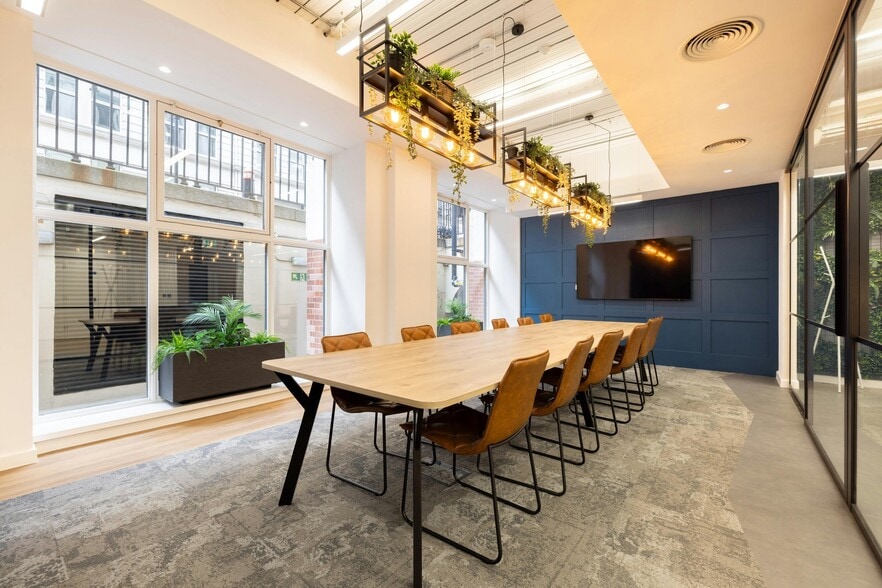 42 New Broad St, London for lease - Building Photo - Image 3 of 55