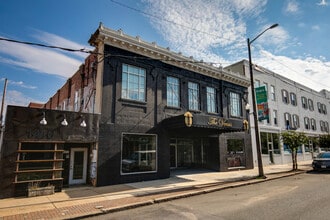 1420 Hull St, Richmond, VA for lease Interior Photo- Image 1 of 12