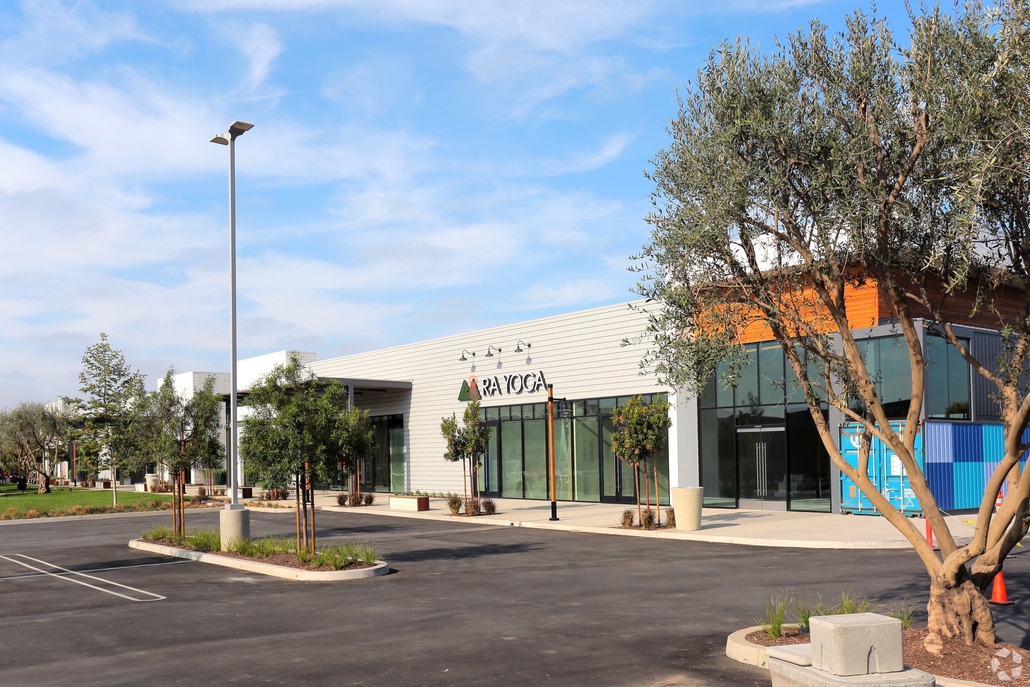 3860 Worsham Ave, Long Beach, CA for lease Primary Photo- Image 1 of 4