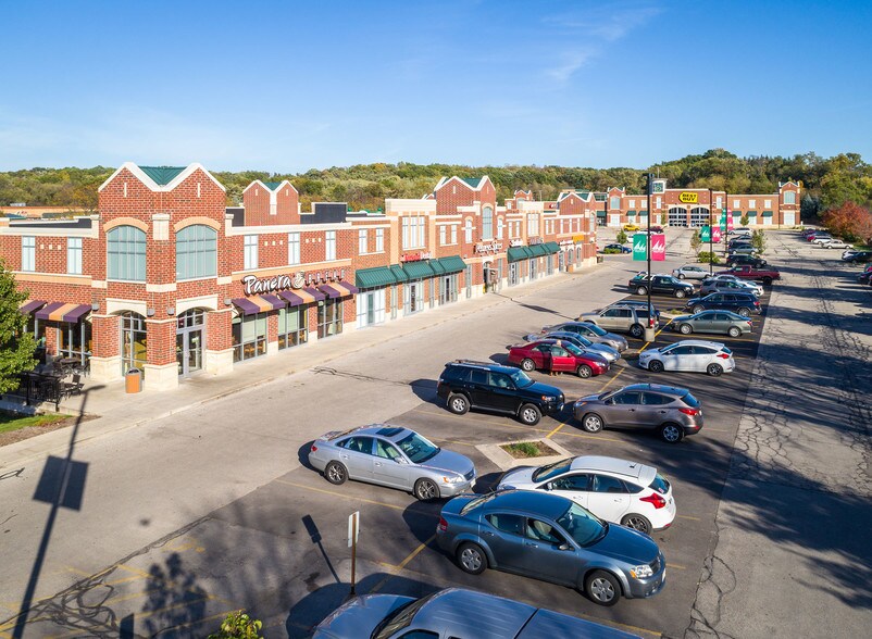 3200-3260 Golf Rd, Delafield, WI for sale - Primary Photo - Image 1 of 1