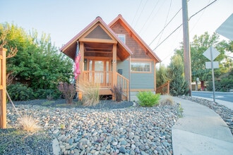 120 N Line St, Moscow, ID for lease Building Photo- Image 1 of 15