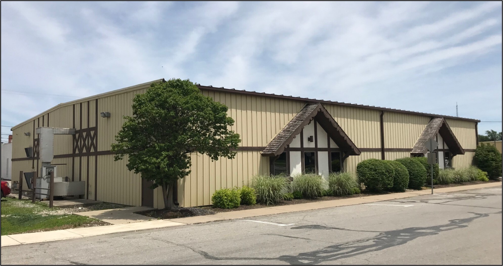 110 W Whitley St, Churubusco, IN for sale Other- Image 1 of 1