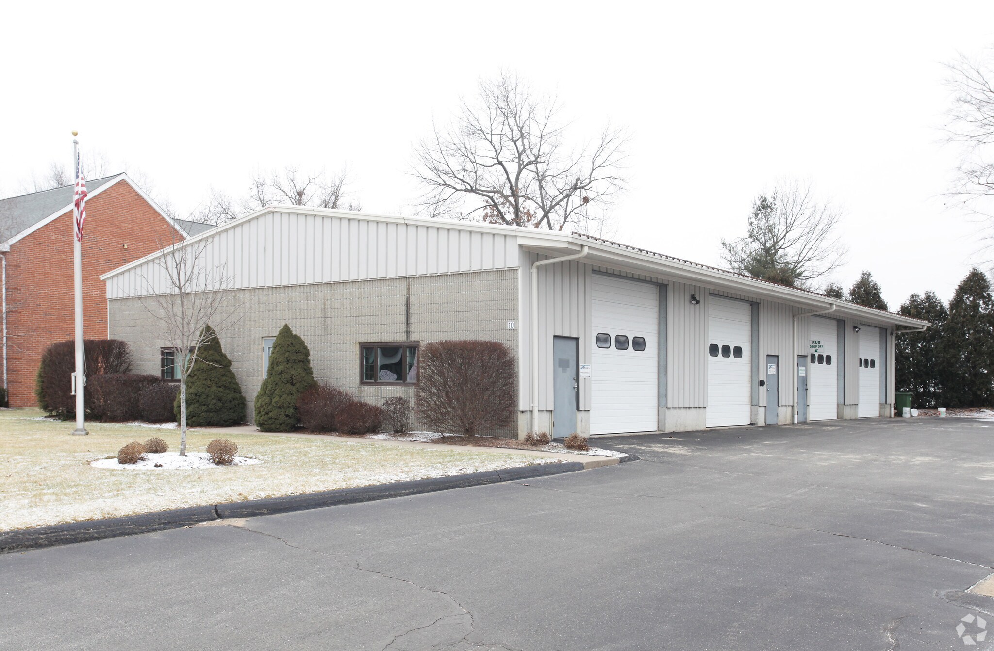 10 Northgate Dr, Windsor Locks, CT for sale Primary Photo- Image 1 of 1