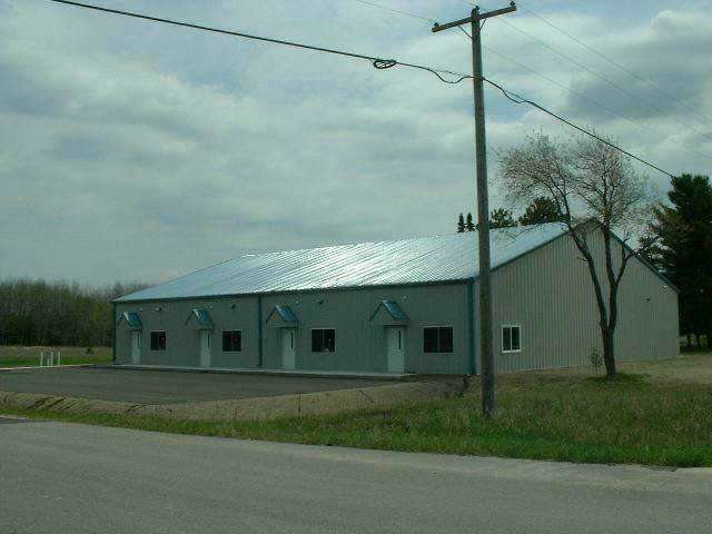 6416 Airport Crossing Rd, Pellston, MI for sale - Primary Photo - Image 1 of 1