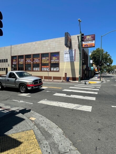 3451 International Blvd, Oakland, CA for sale - Building Photo - Image 2 of 15