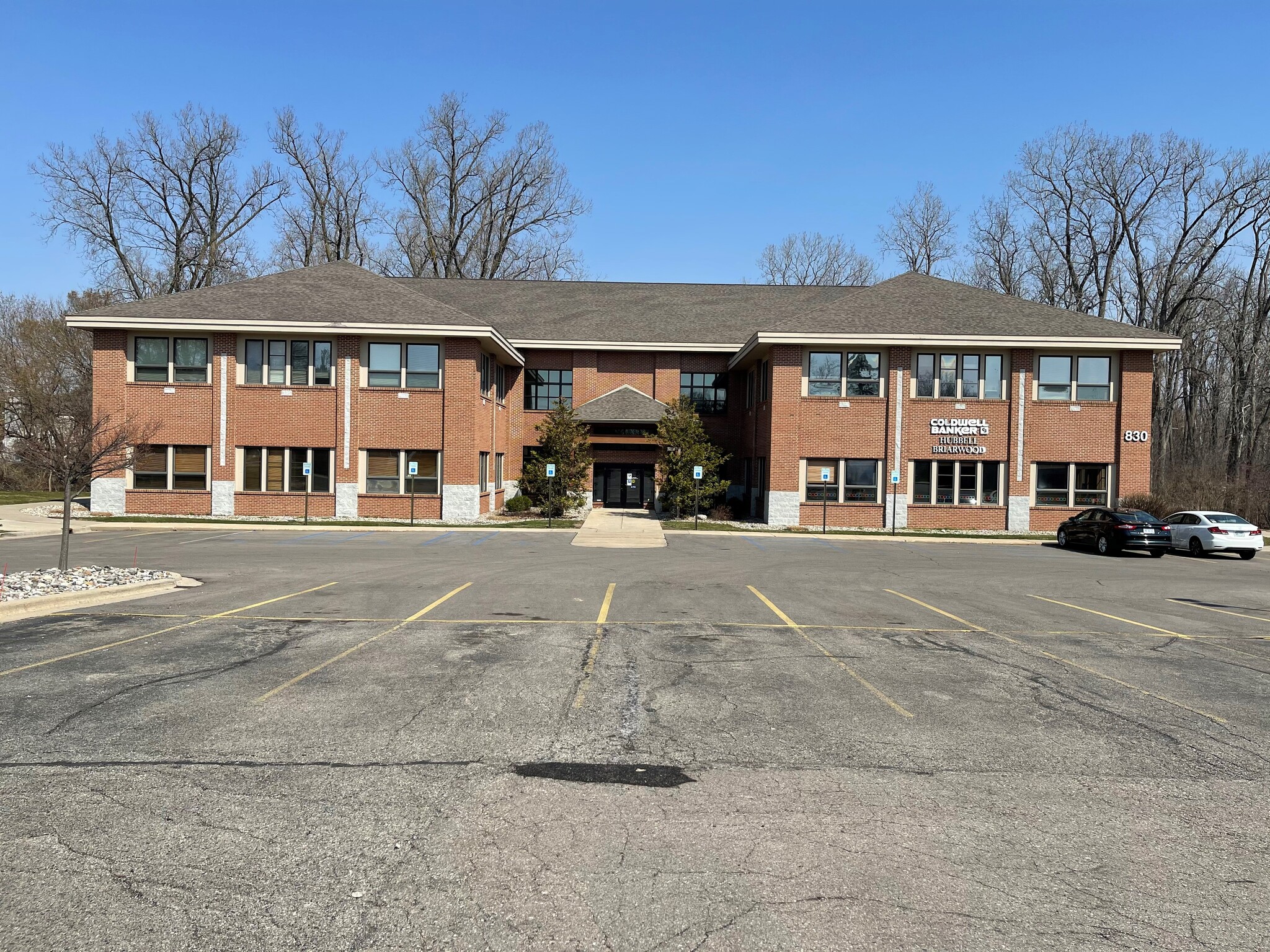 830 W Lake Lansing Rd, East Lansing, MI for sale Building Photo- Image 1 of 1