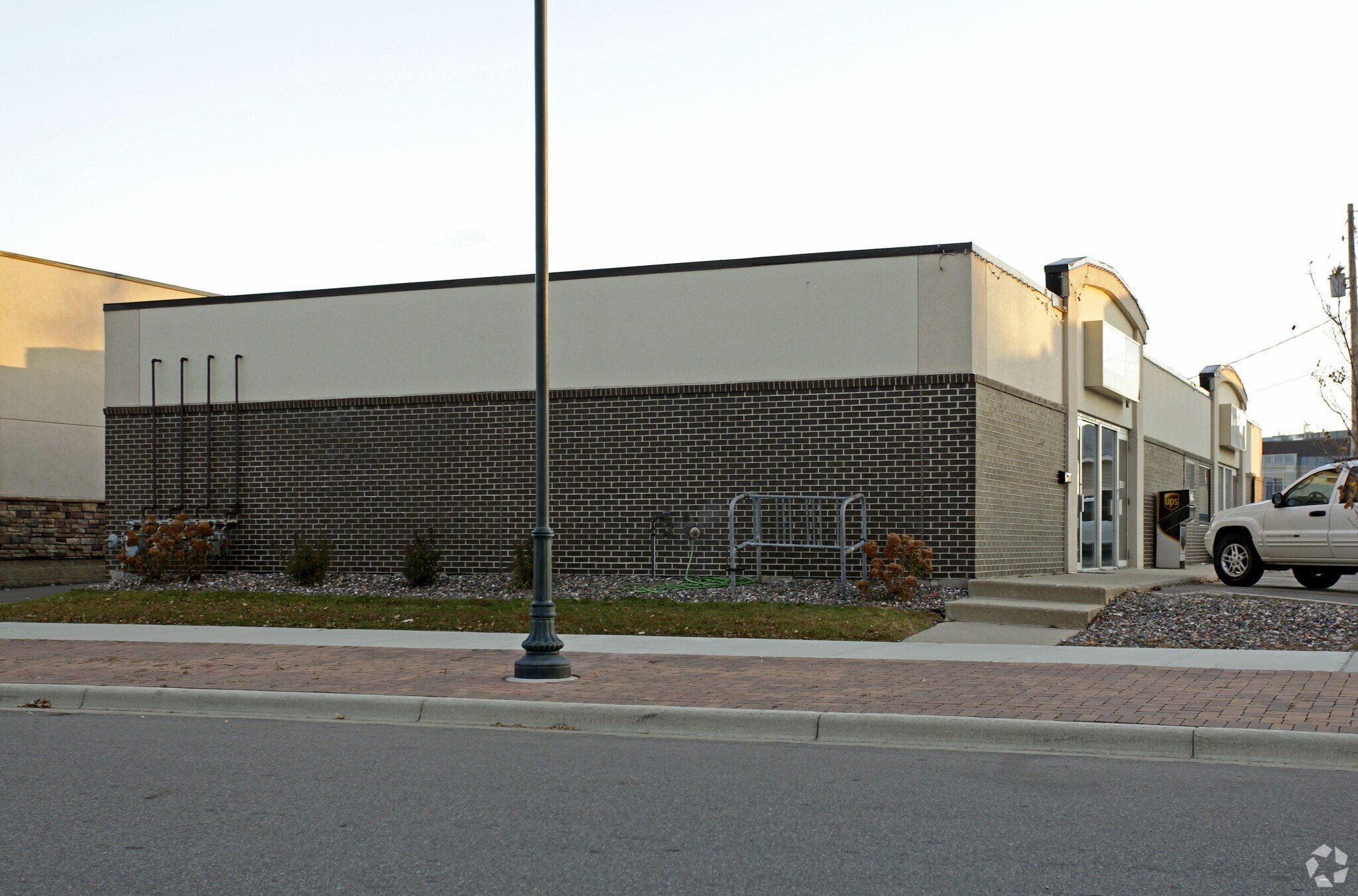 18 15th Ave S, Saint Cloud, MN for lease Primary Photo- Image 1 of 5