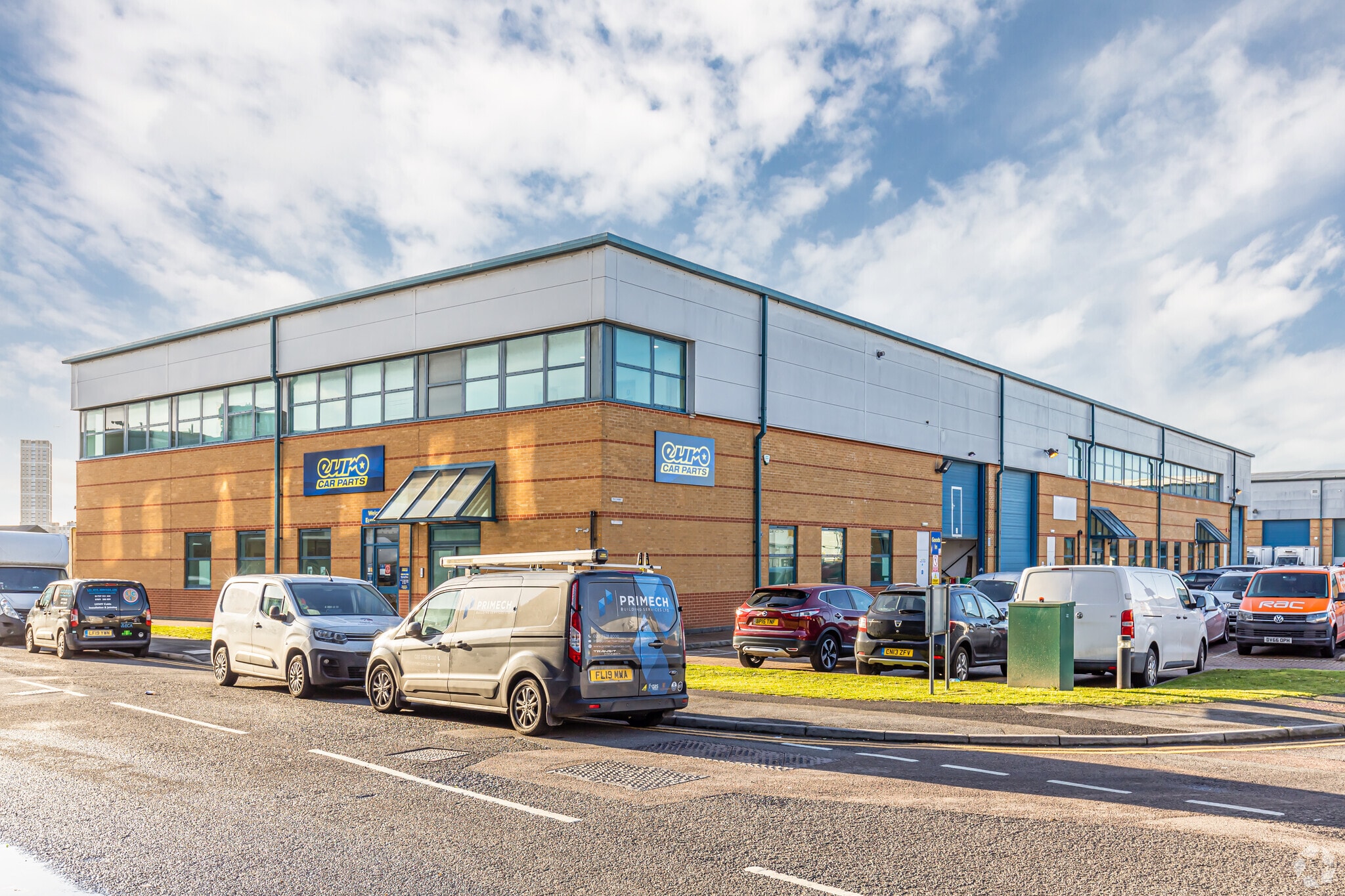 Volt Ave, London for sale Primary Photo- Image 1 of 1