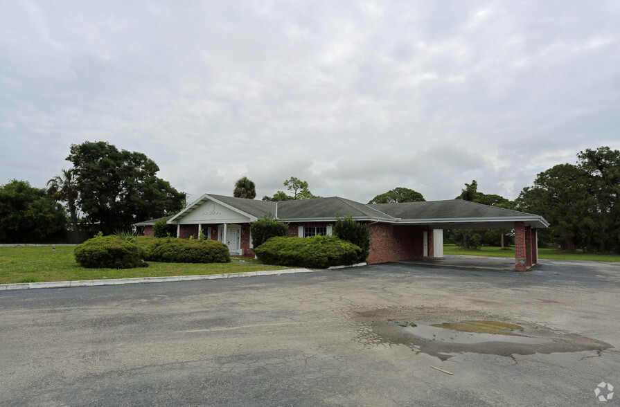 5827 14th St, Bradenton, FL for sale - Primary Photo - Image 1 of 1