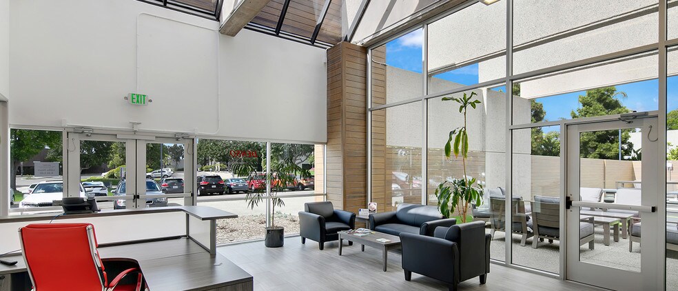 2251 Rutherford Rd, Carlsbad, CA for sale - Building Photo - Image 1 of 1
