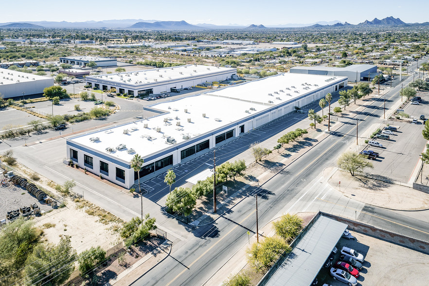 777 E MacArthur Cir, Tucson, AZ for lease - Building Photo - Image 1 of 10