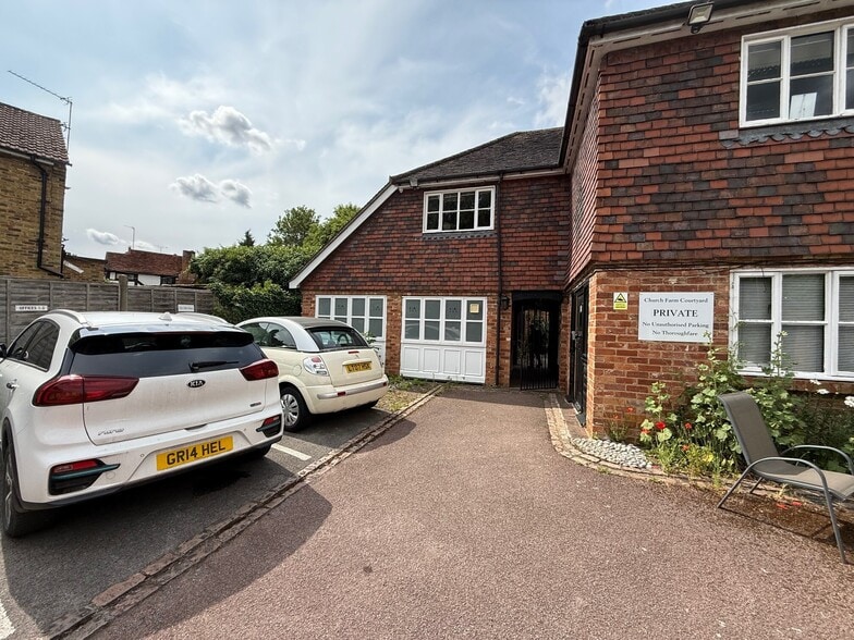 High St, Chalfont St Giles for lease - Building Photo - Image 2 of 5