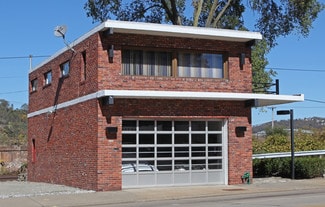 More details for 1517 Lysle Blvd, Mckeesport, PA - Retail for Sale