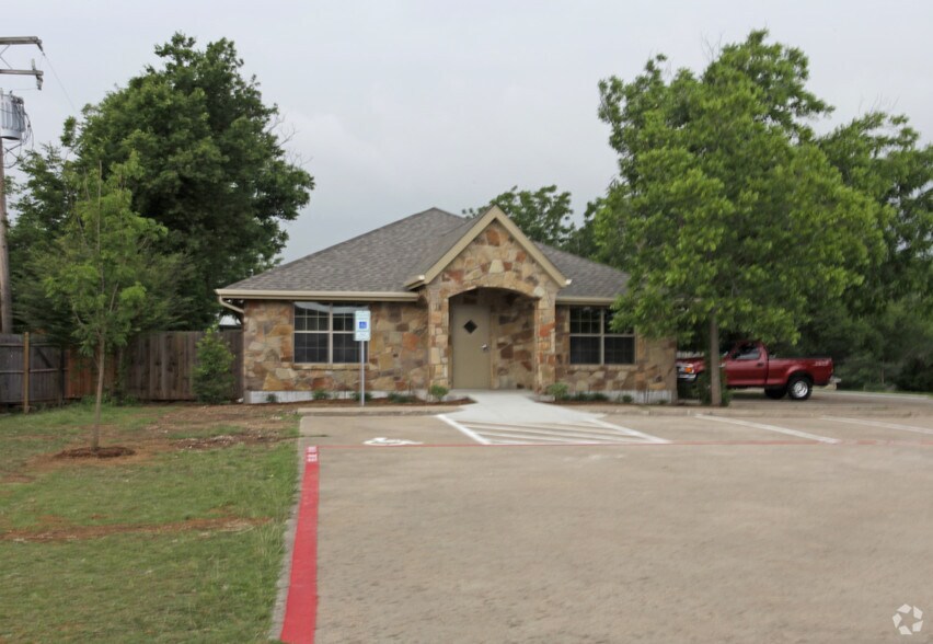 6518 Baker Blvd, Richland Hills, TX 76118 Office for Lease