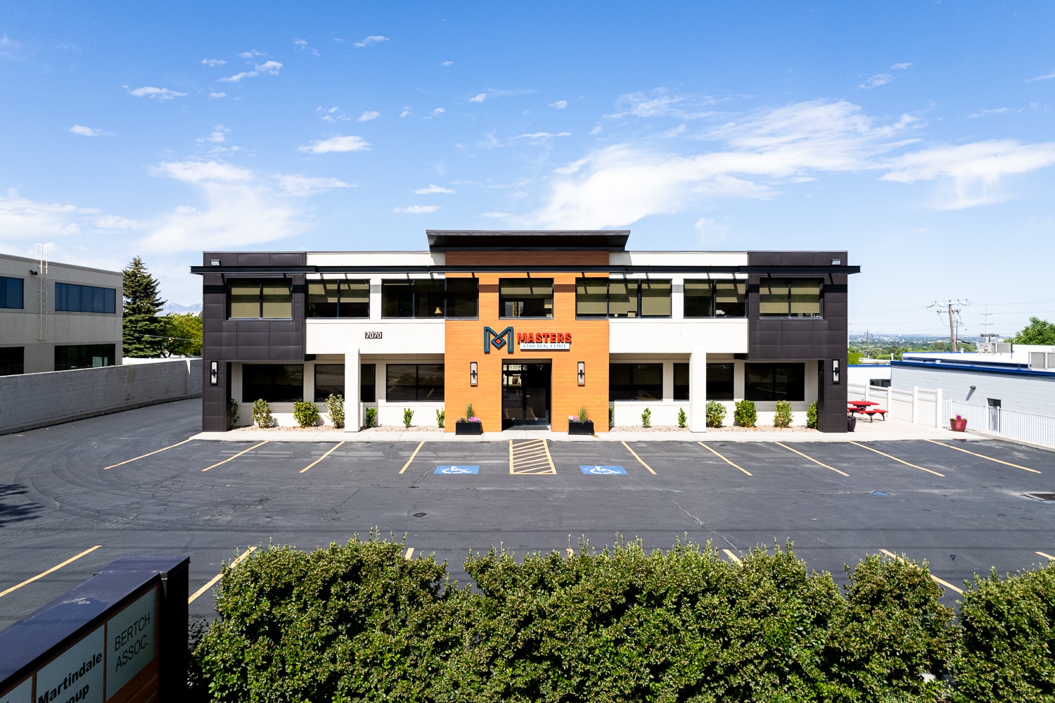 7070 S 2300 E, Salt Lake City, UT for lease Interior Photo- Image 1 of 8