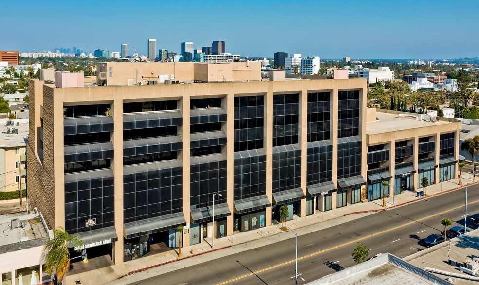 250 N Robertson Blvd, Beverly Hills, CA for lease - Building Photo - Image 1 of 1