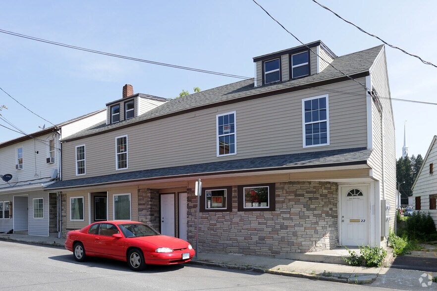 1622 Center St, Danielson, CT 06239