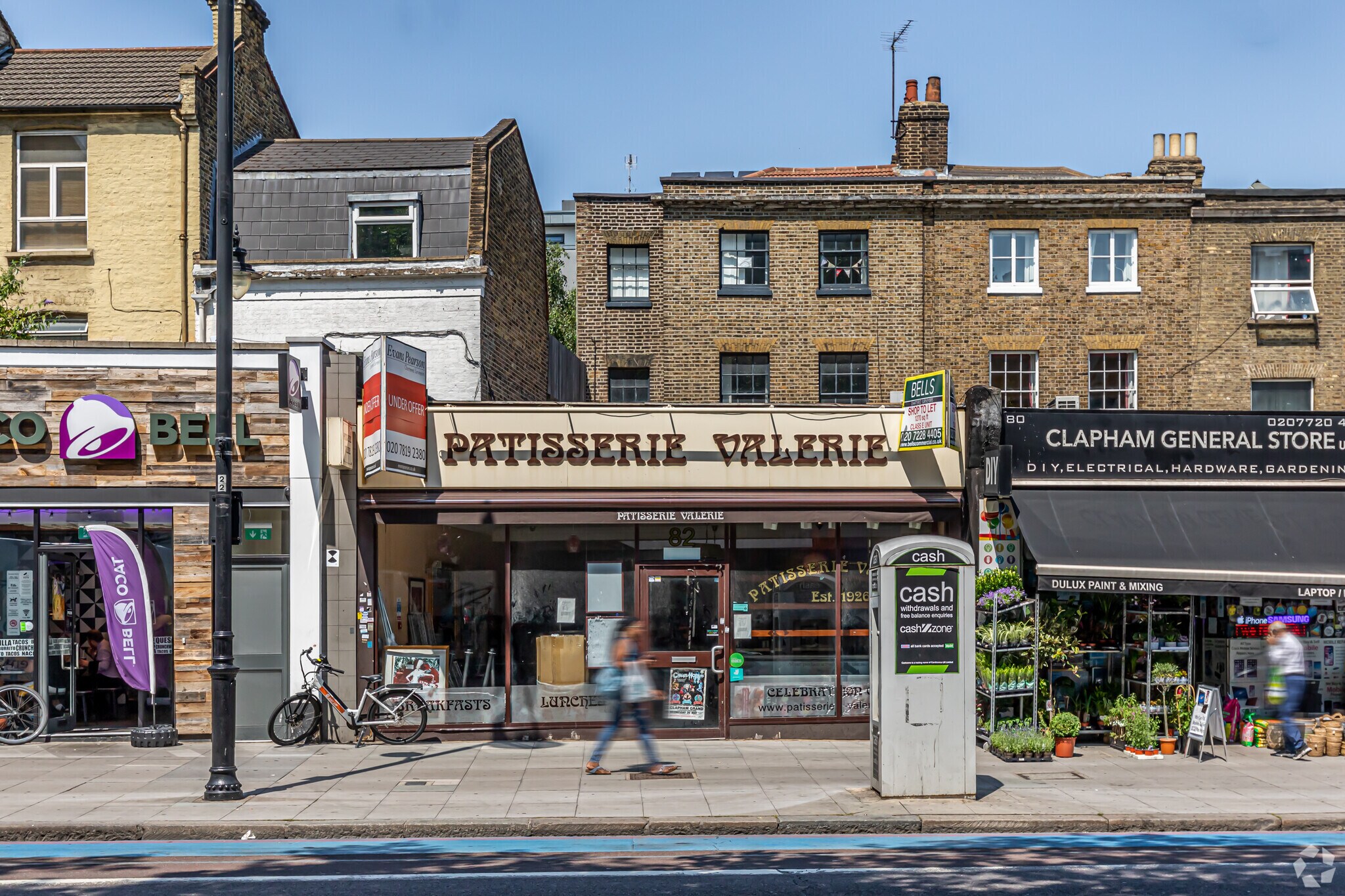 82 Clapham High St, London for sale Primary Photo- Image 1 of 1