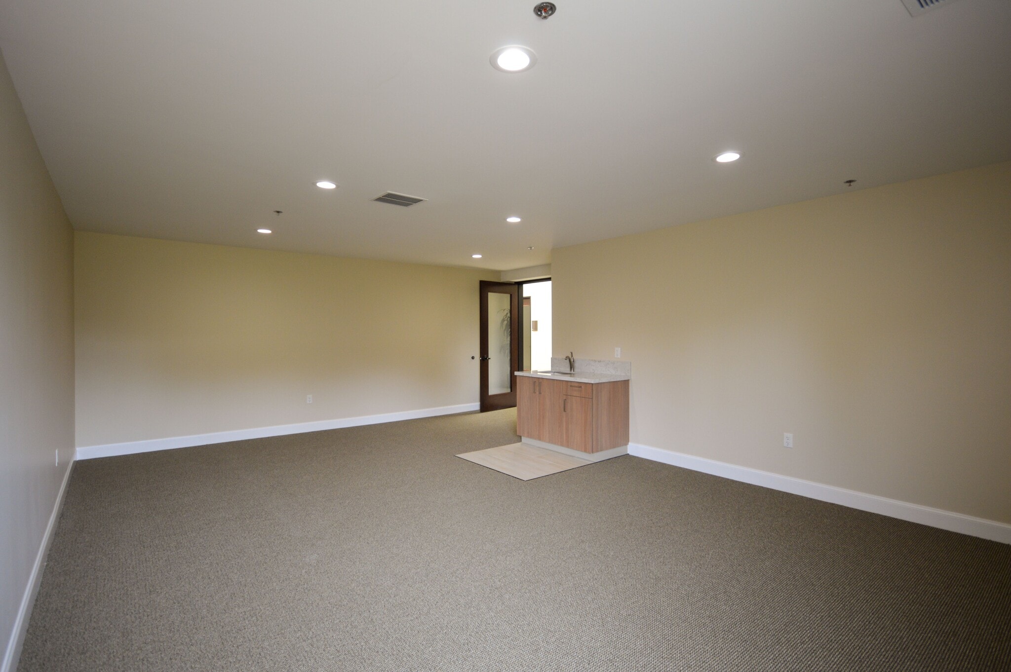 1500 Grant Ave, Novato, CA for lease Interior Photo- Image 1 of 7