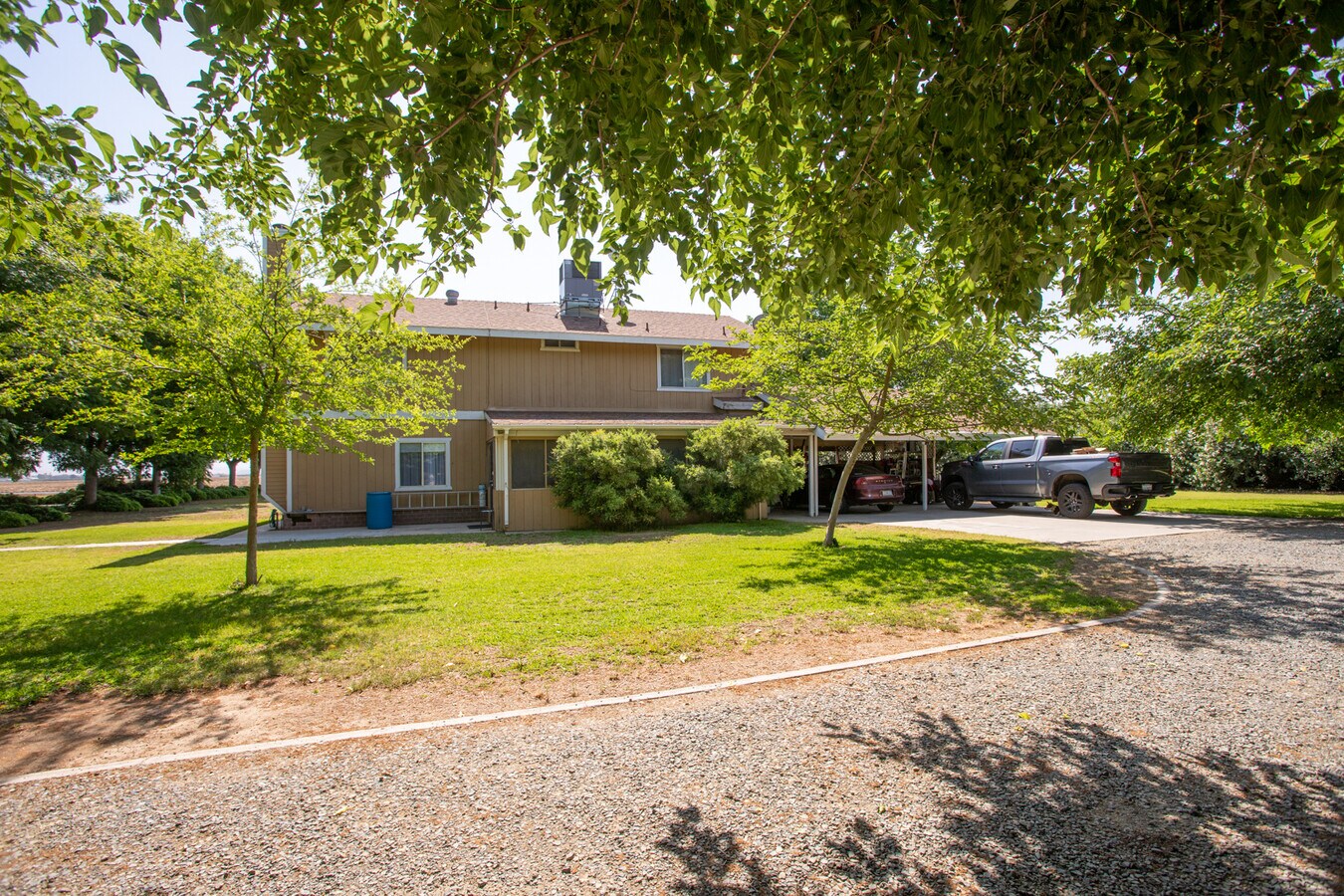 9959 & 9979 Road 224, Terra Bella, CA 93270