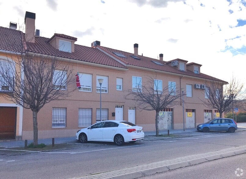 Paseo del Descubrimiento, 51, San Martín de la Vega, Madrid for sale - Primary Photo - Image 1 of 2