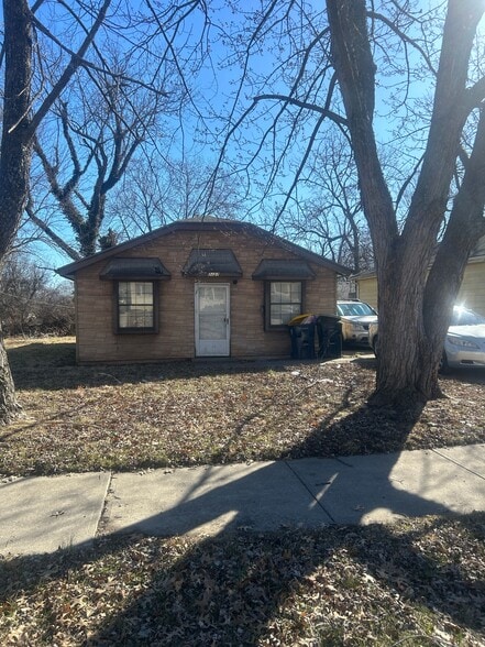 7127 Bales Ave, Kansas City, MO for sale - Primary Photo - Image 1 of 1