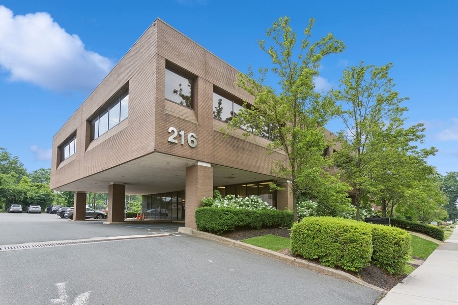 216 North Ave E, Cranford, NJ for sale Building Photo- Image 1 of 1