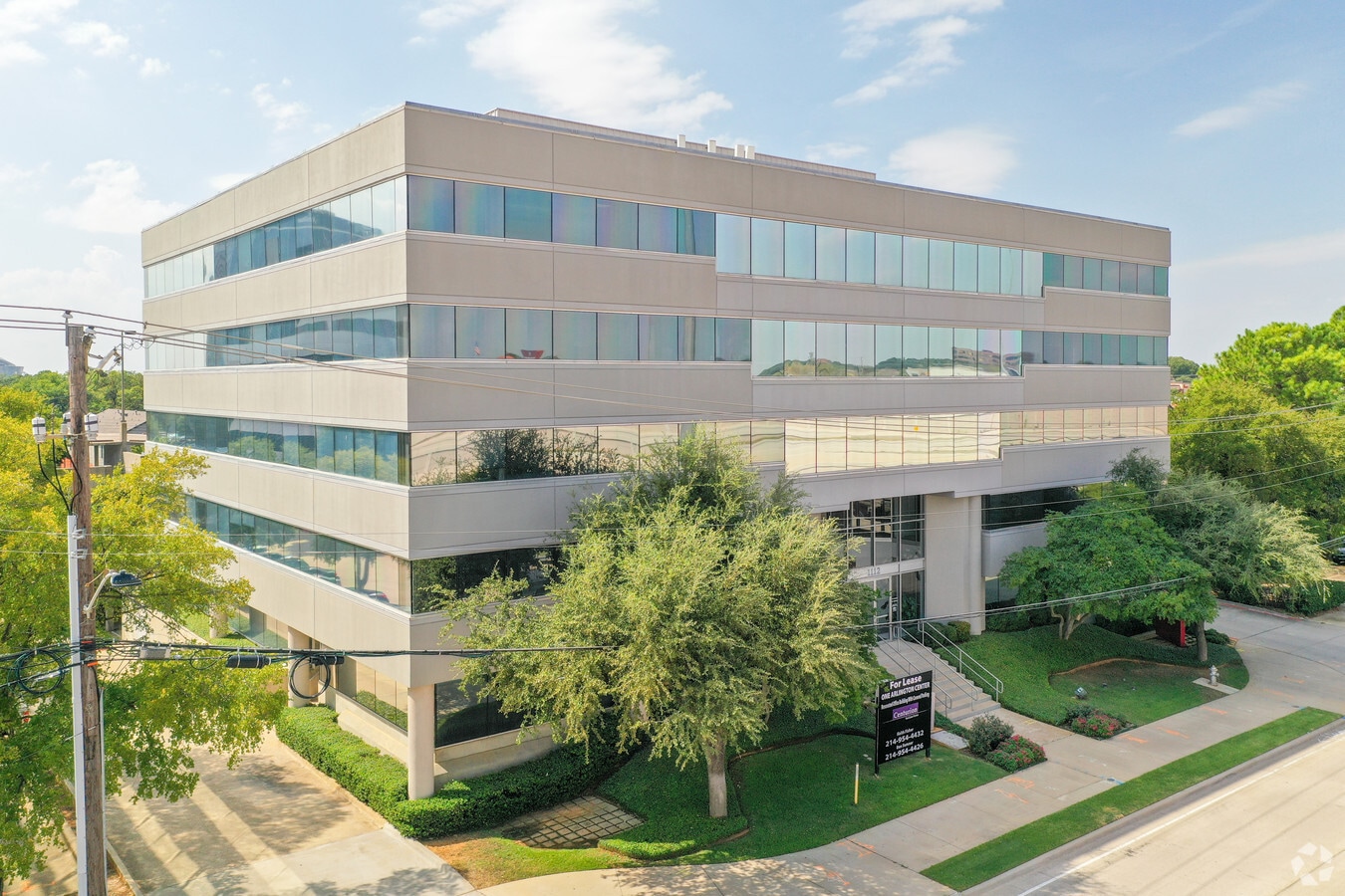 1112 E Copeland Rd, Arlington, TX 76011 One Arlington Center