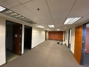 4300 Long Beach Blvd, Long Beach, CA for lease Interior Photo- Image 1 of 5