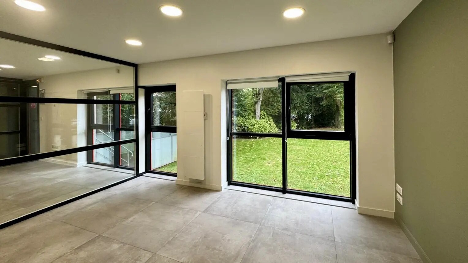 Office in Marcq-en-Baroeul for sale Building Photo- Image 1 of 8