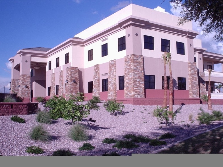 1455 W Elliot Rd, Gilbert, AZ for lease - Building Photo - Image 2 of 86