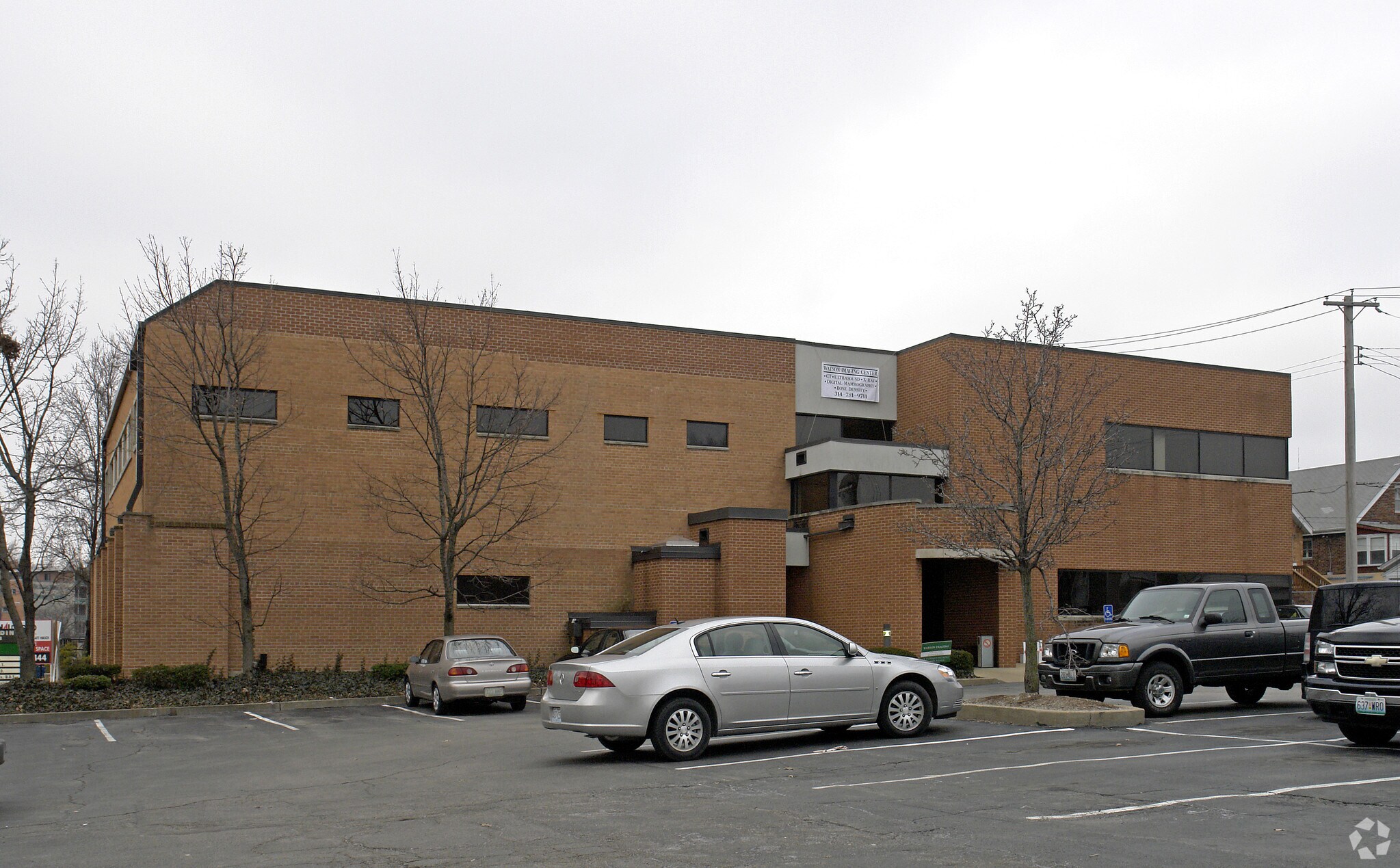 3915 Watson Rd, Saint Louis, MO 63109 Watson Medical Building