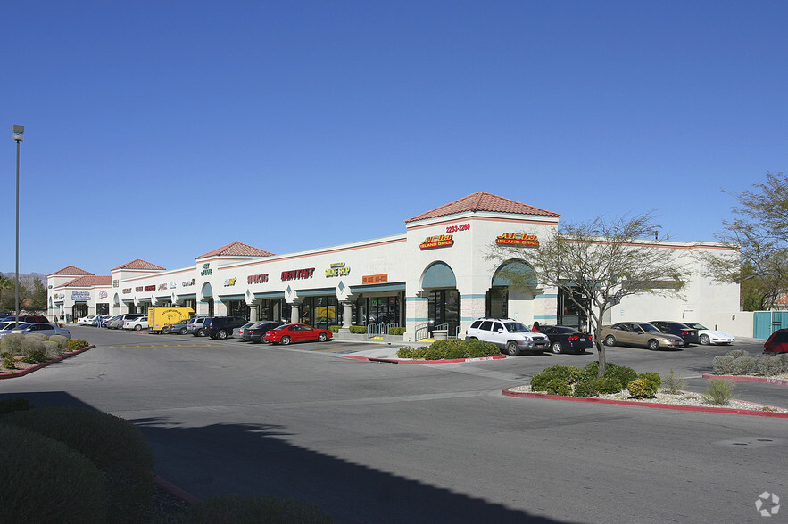 2233-2269 N Rampart Blvd, Las Vegas, NV for lease - Building Photo - Image 2 of 9