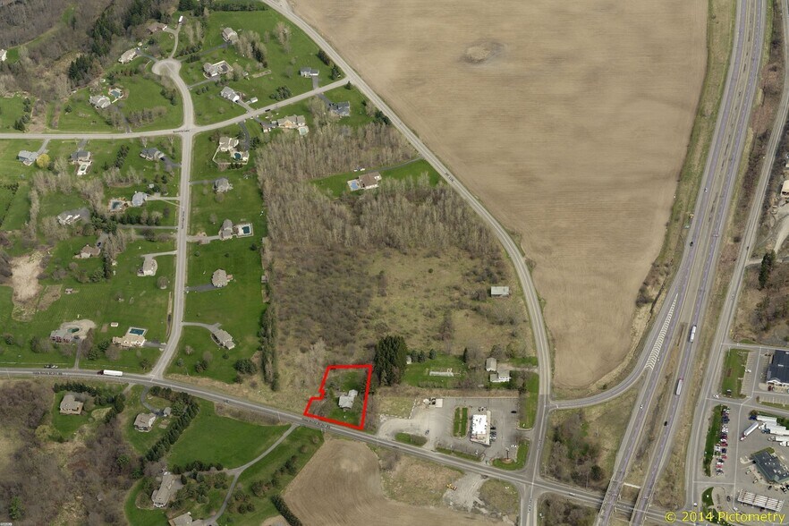 5683 Ny-80, Tully, NY for sale - Primary Photo - Image 1 of 1