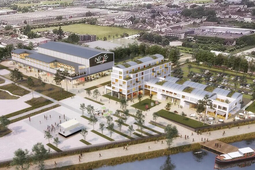 Retail in Vernon for sale - Building Photo - Image 2 of 5