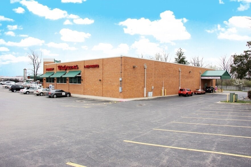 183 E Dayton Yellow Springs Rd, Fairborn, OH for sale - Building Photo - Image 3 of 5