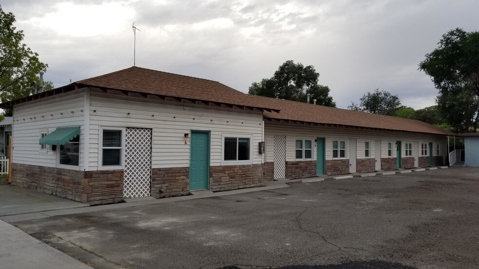 1335 Cornell Ave, Lovelock, NV 89419