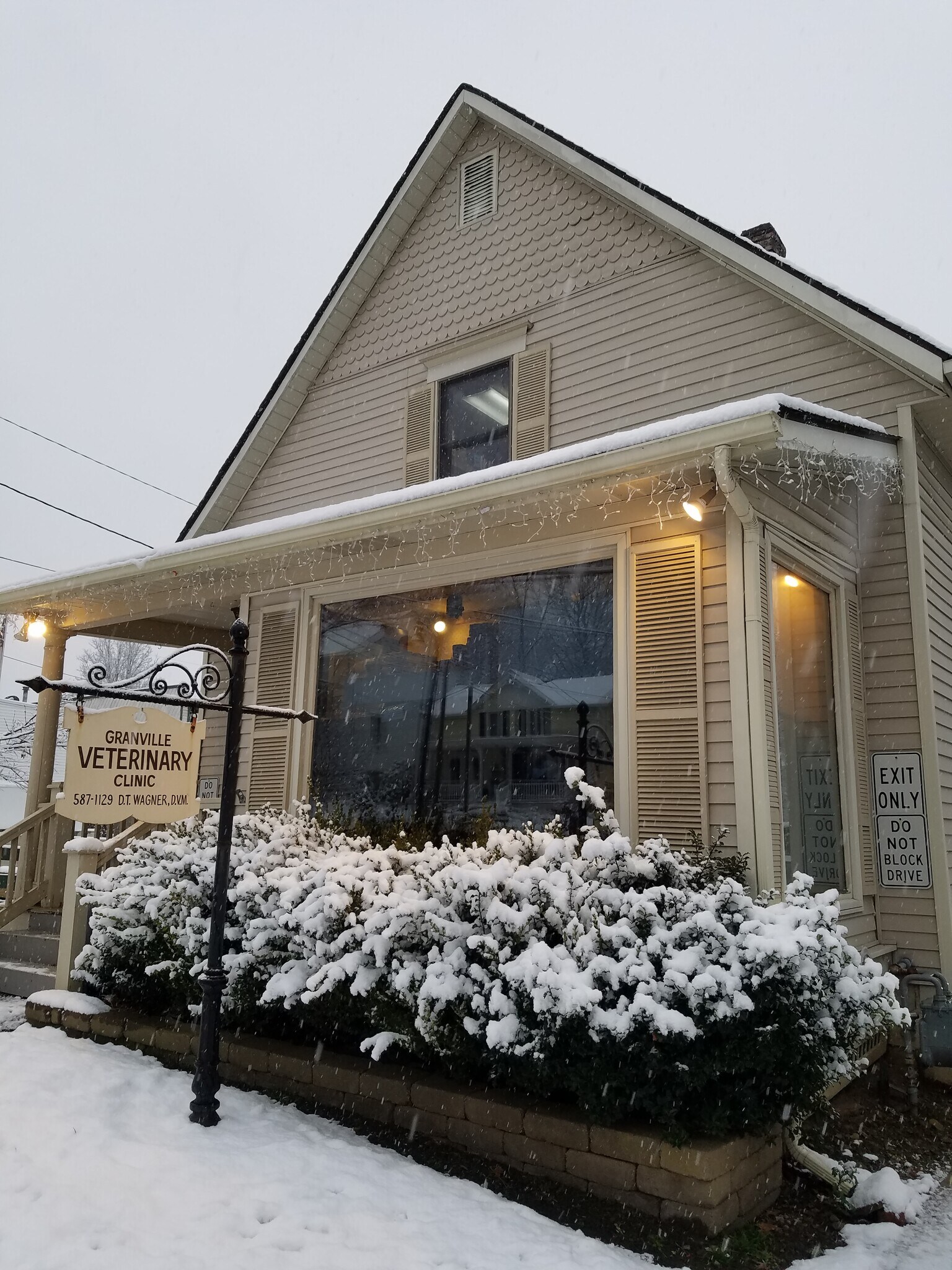 216 S Main St, Granville, OH 43023